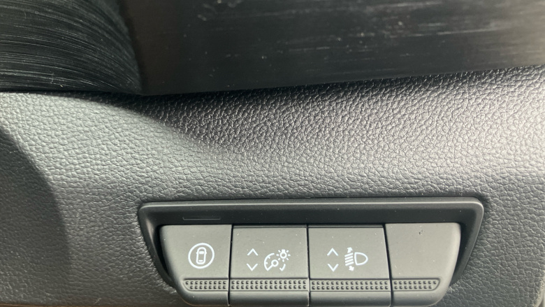 Renault Trafic Swb Diesel SL30 Blue dCi 150 Extra [Safety] Van